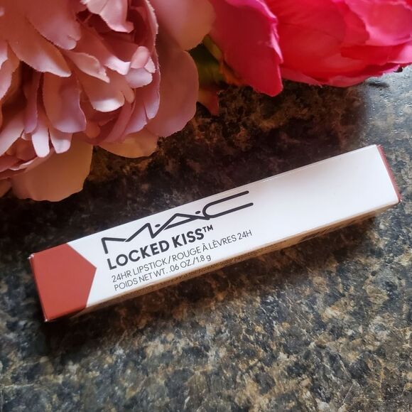 MAC 24 Hour Locked Kiss Lipstick in Sophistry- Deep Warm Brown - Picture 9 of 13